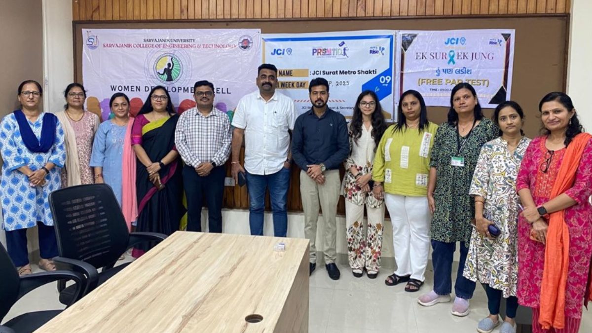 સાર્વજનિક યુનિવર્સિટી દ્વારા મહિલા સ્ટાફ માટે નિઃશુલ્ક પૅપ ટેસ્ટ કેમ્પ